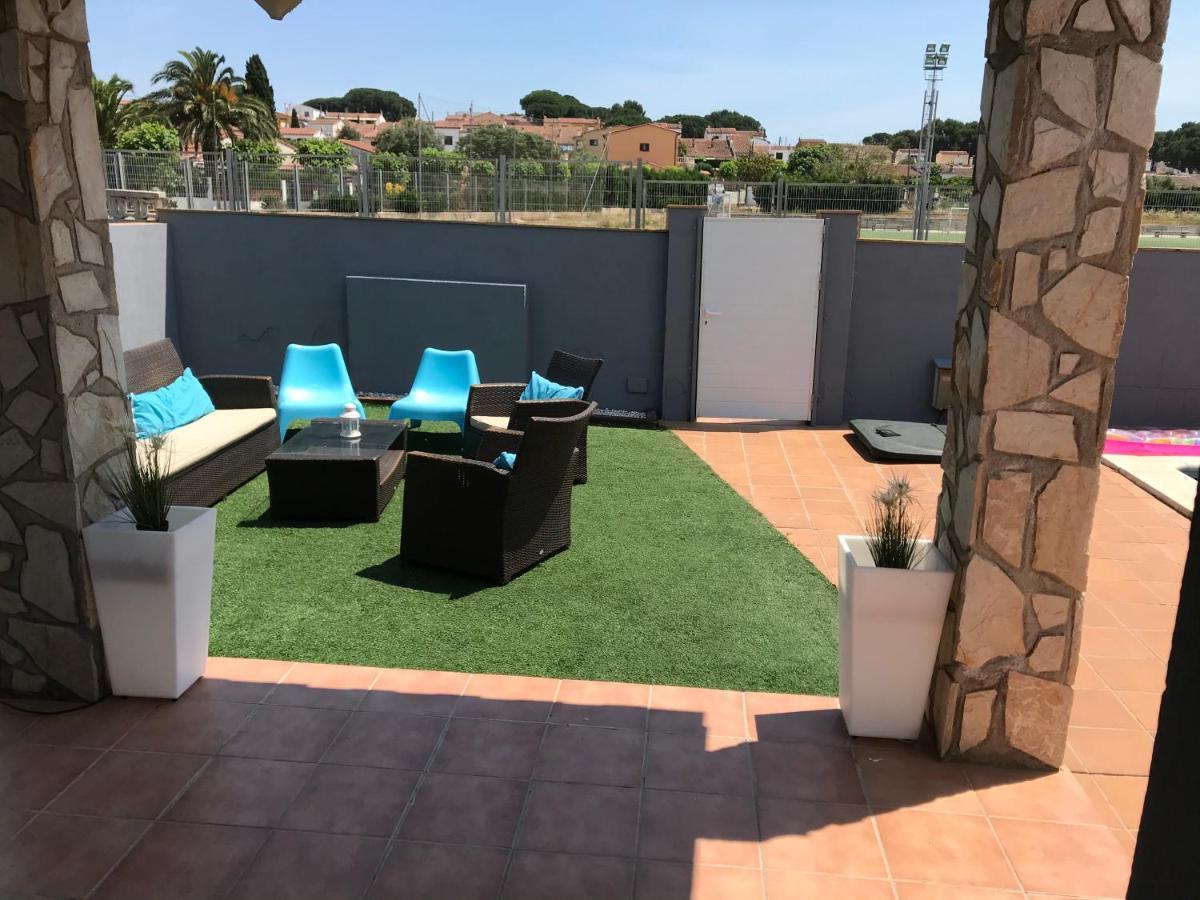 Casa En L Escala Con Piscina Y Wifi Free Villa L' Escala Екстериор снимка