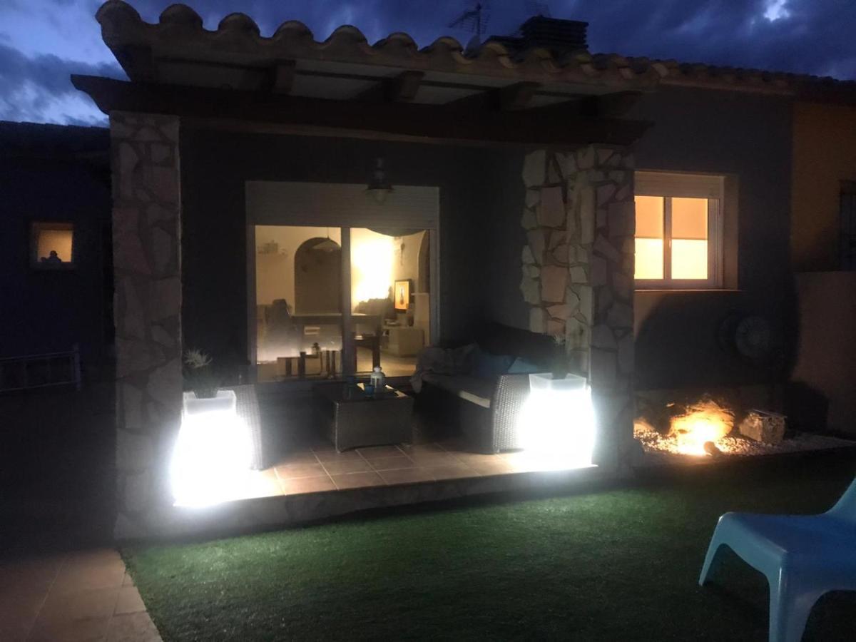 Casa En L Escala Con Piscina Y Wifi Free Villa L' Escala Екстериор снимка