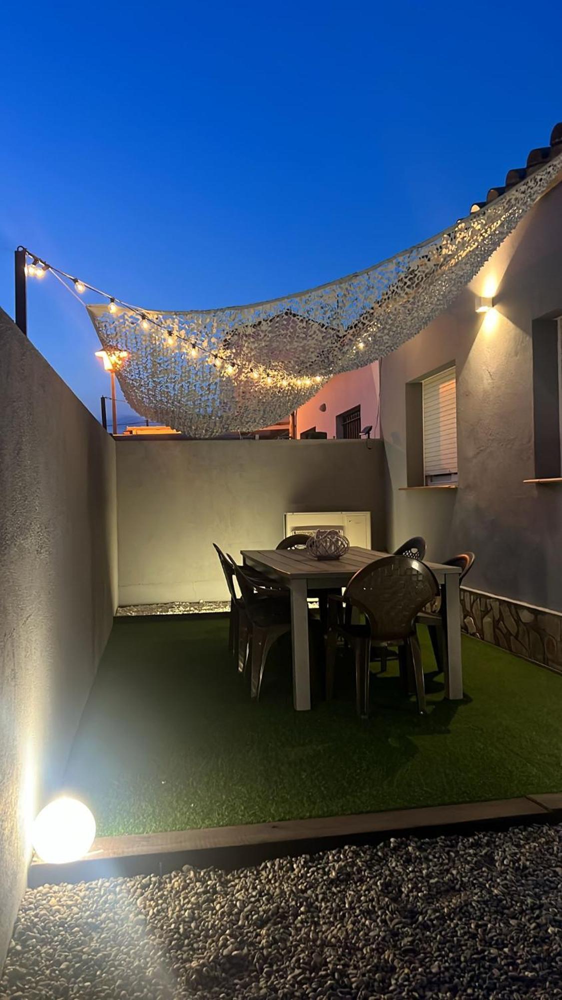 Casa En L Escala Con Piscina Y Wifi Free Villa L' Escala Екстериор снимка